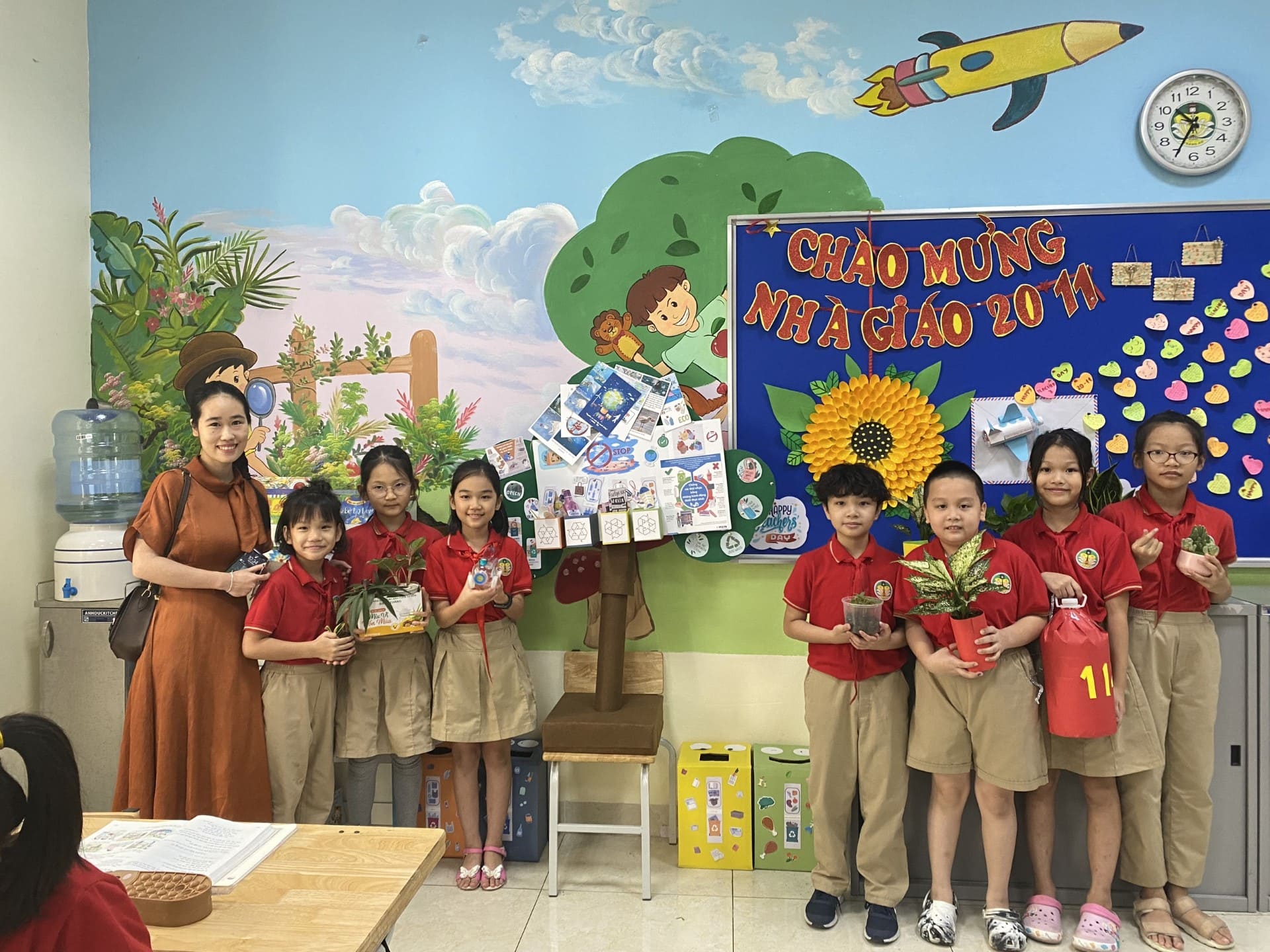 Trang trí lớp học xanh tại Trường Tiểu học Tràng An