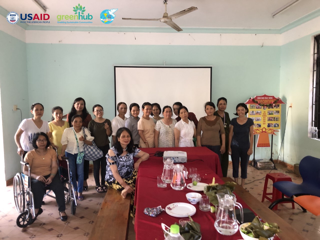 Tập huấn x&acirc;y dựng m&ocirc; h&igrave;nh t&aacute;i chế r&aacute;c thải nhựa, tạo sinh kế cho người yếu thế