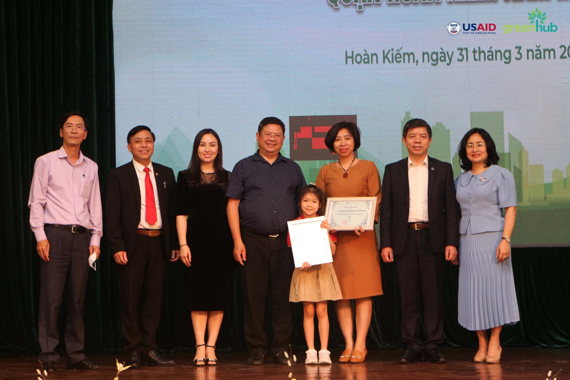 Tổng kết chương tr&igrave;nh "X&acirc;y dựng trường học xanh - V&igrave; một H&agrave; Nội xanh" 2021