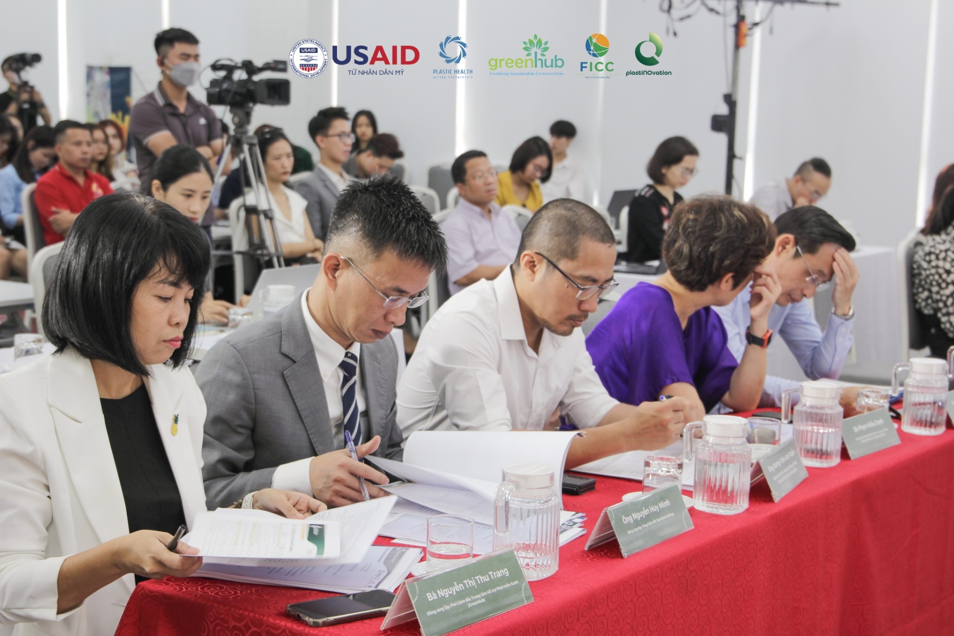 Nh&igrave;n lại v&ograve;ng chung kết cuộc thi PlastiNOvation