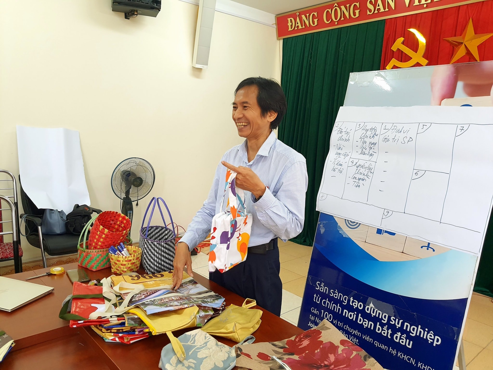 No photo description available.