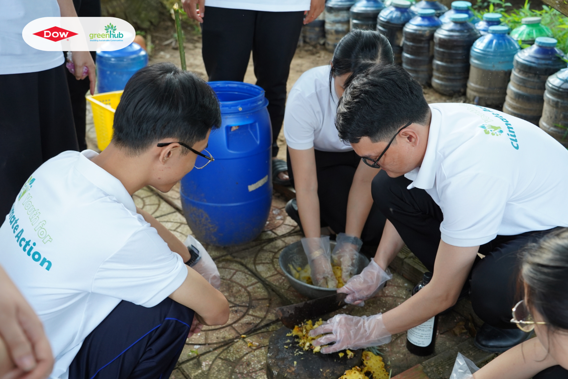 Recap sự kiện triển lãm và tham quan học tập “Thanh niên và cộng đồng hành động thích ứng với biến đổi khí hậu”