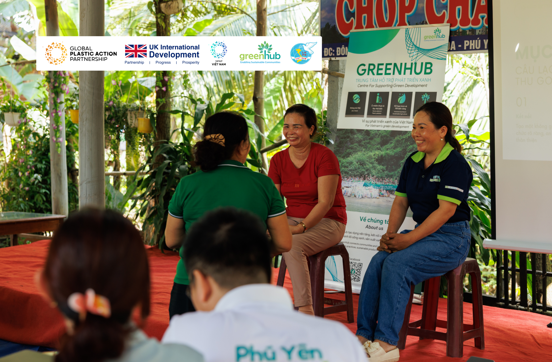 Nâng cao năng lực và hợp tác của nhóm phụ nữ thu gom rác thải ngoài công lập tại Phú Yên