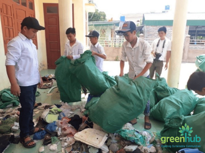 GreenHub/GreenBays Project: Styrofoam situation in Bai Tu Long National Park and GreenHub’s effort to deal with this issue in Quang Ninh province