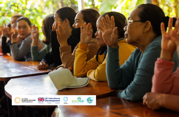 CLB Phụ nữ thu gom rác tái chế – Từ kết nối nhỏ đến sức mạnh cộng đồng